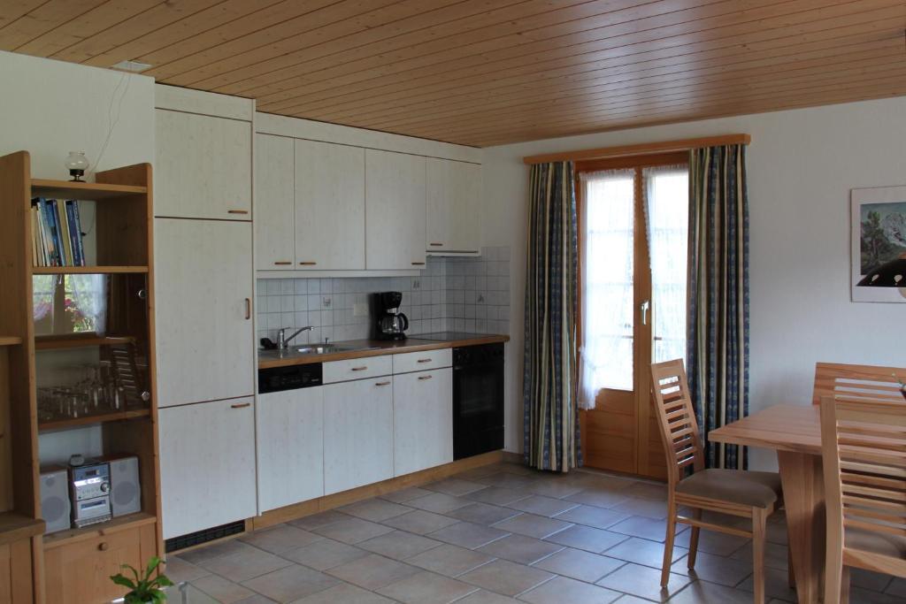 Chalet Asterix Гріндельвальд Номер фото